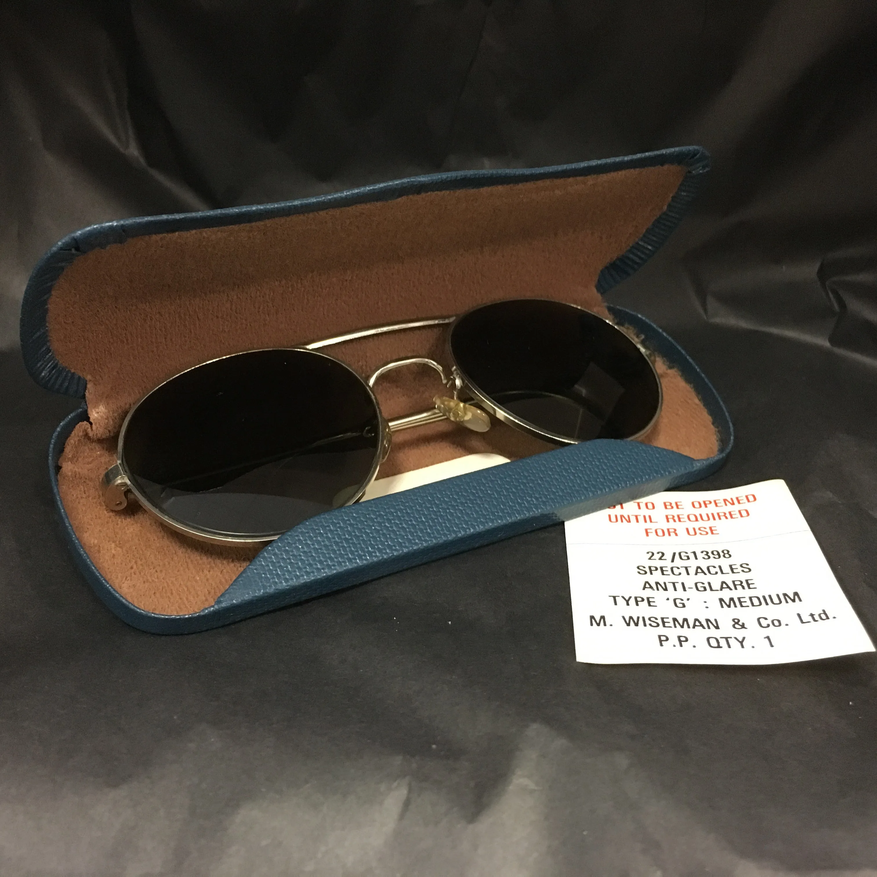 1960s BRITISH RAF SUNGLASSES M. WISEMAN