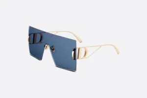 30MONTAIGNE M1U
