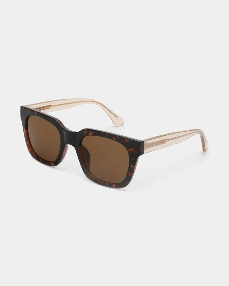 A.Kjaerbede Nancy Sunglasses Black Demi Tortoise