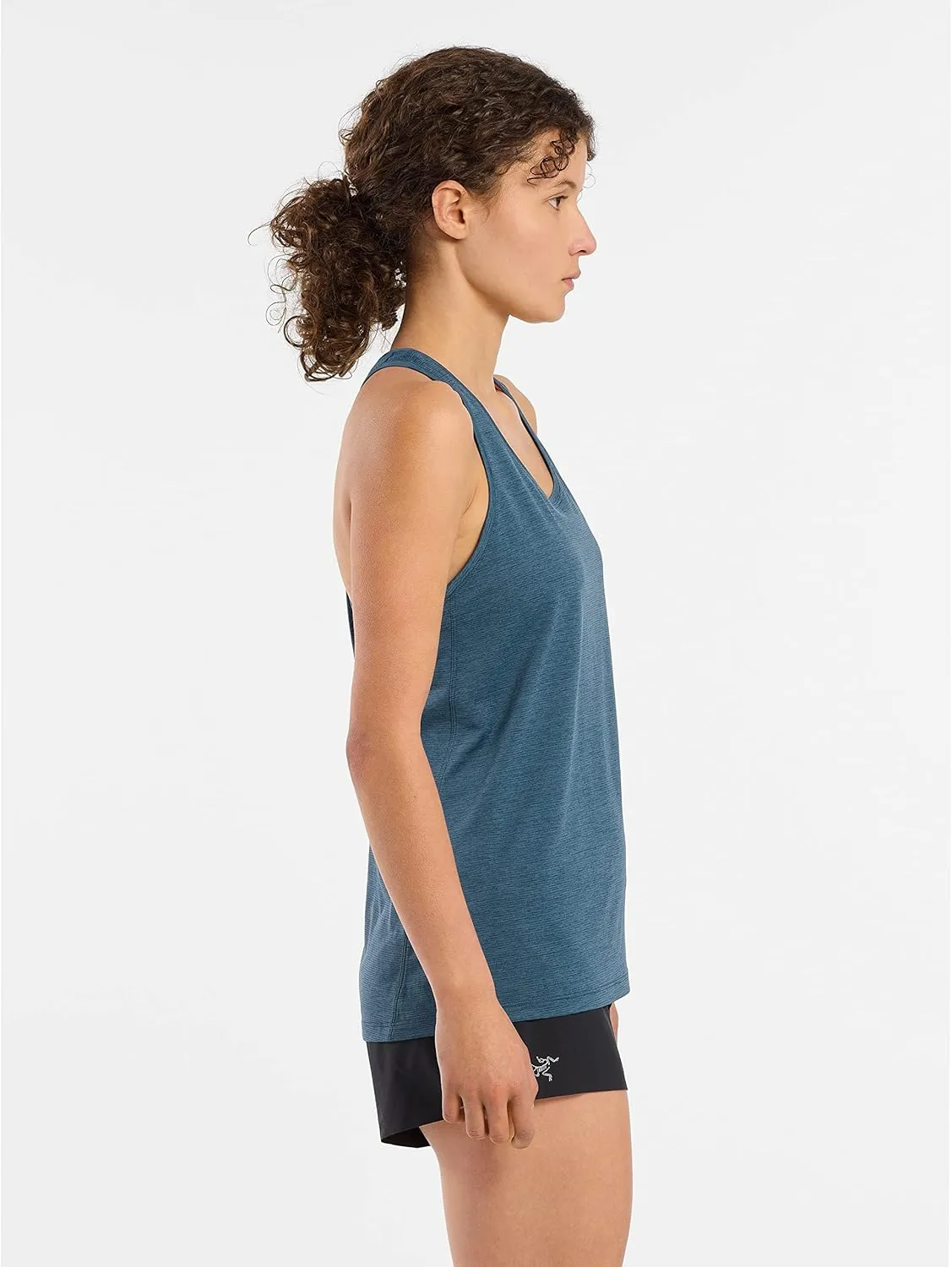 Arc'teryx Taema Tank Women's | Quick Dry, Lightweight Racerback Workout Tank Tops for Women - Hiking, Running, Fitness