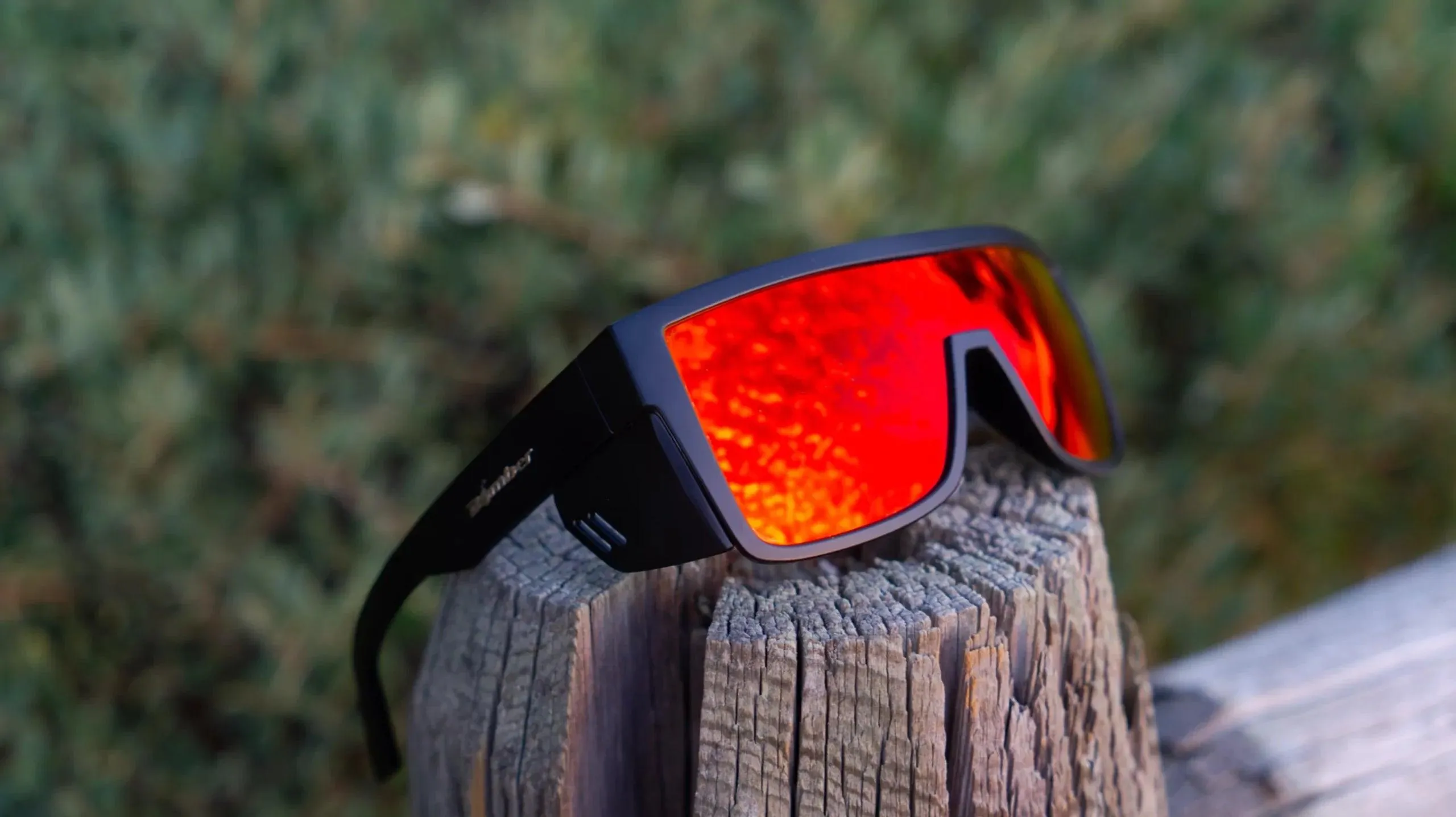 BUZZ Bomb Safety - Red Mirror Crystal Z87