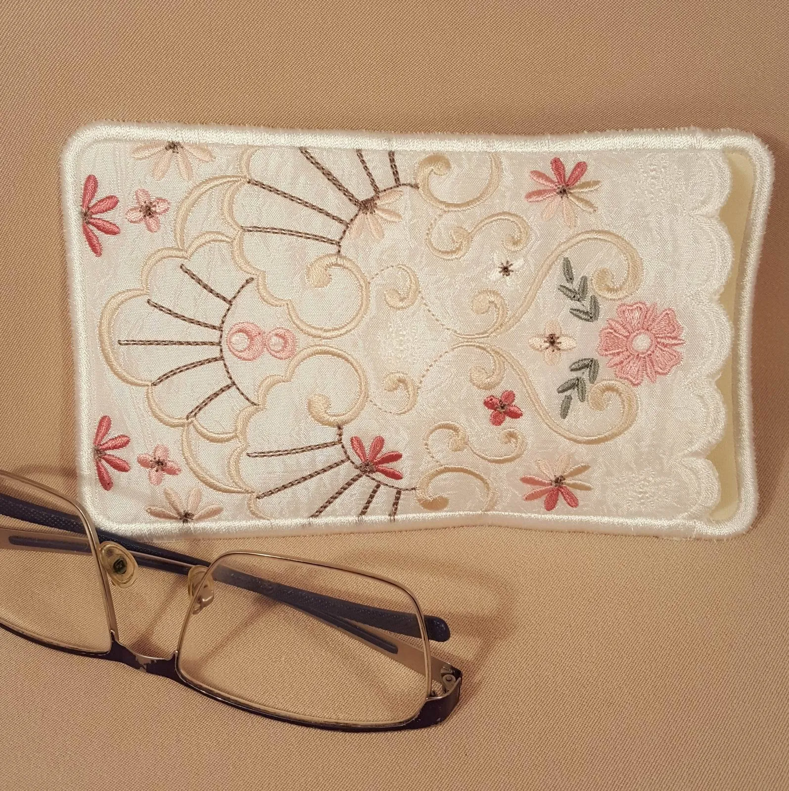 Champagne Joy Eyeglass Case