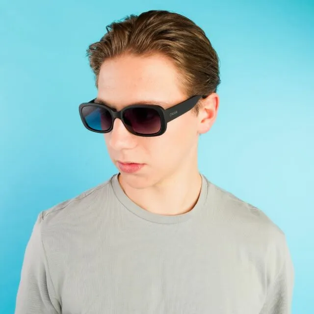 CHIARA GLOW SUNGLASSES - Black