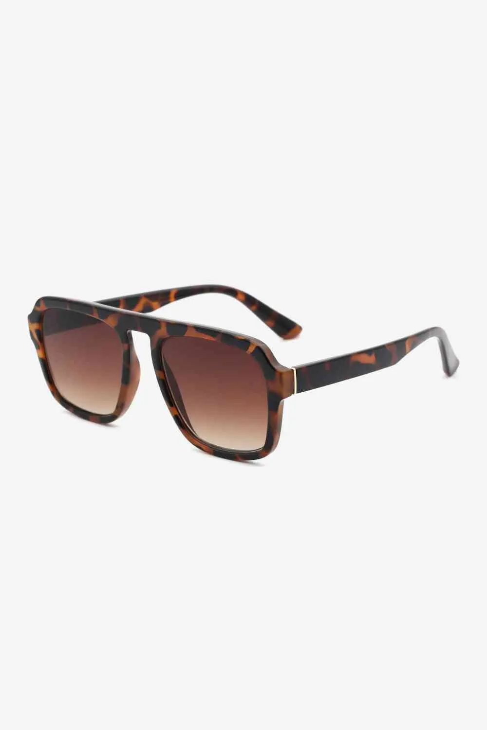 Chic Tortoiseshell Square Sunglasses with Durable Polycarbonate Frames