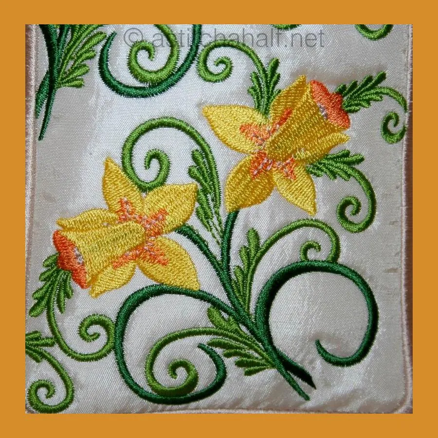 Daffodil Eyeglass Case