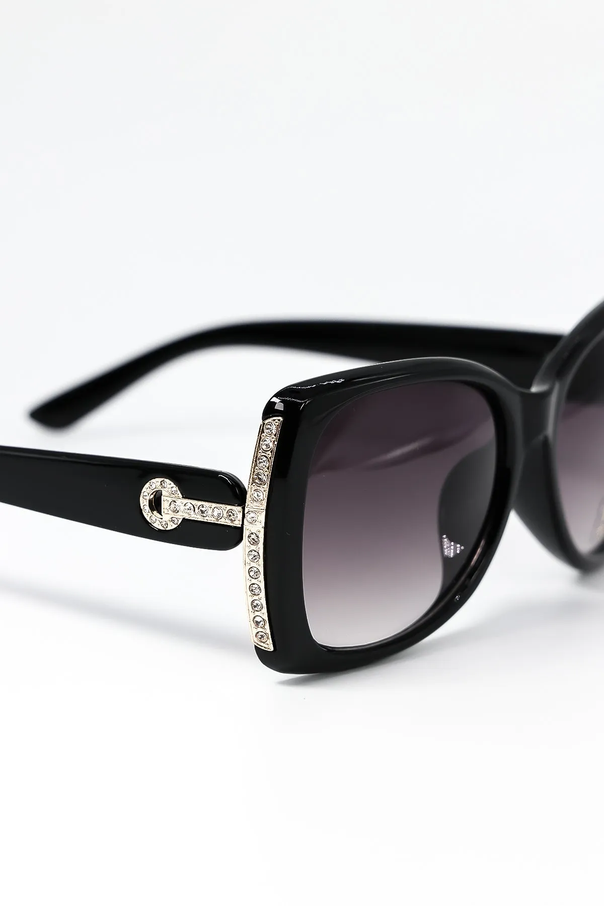 Diamante Oversized Sunglasses in Black