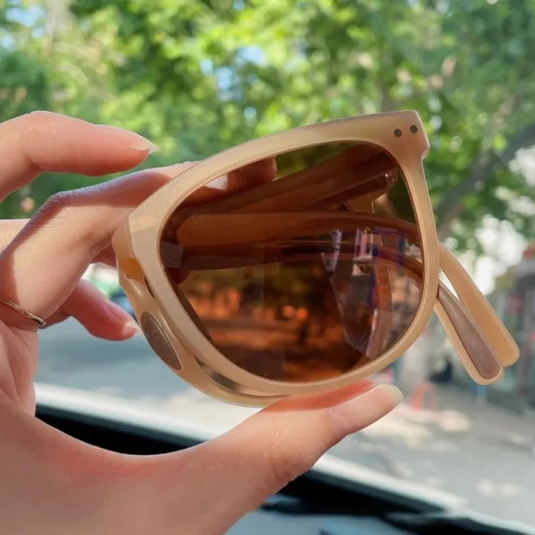 Fashion Cute Sunglasses Square Vintage Design Eyewear Folding Sunglasses Gradient Shades UV400