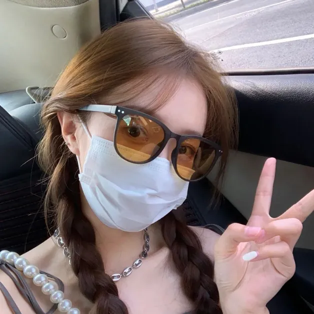 Fashion Cute Sunglasses Square Vintage Design Eyewear Folding Sunglasses Gradient Shades UV400