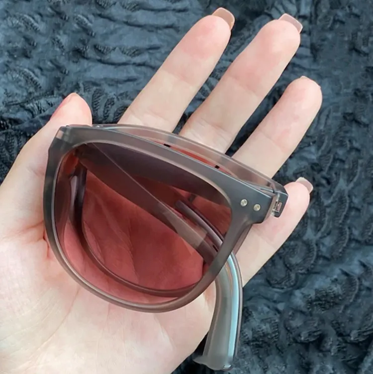 Fashion Cute Sunglasses Square Vintage Design Eyewear Folding Sunglasses Gradient Shades UV400