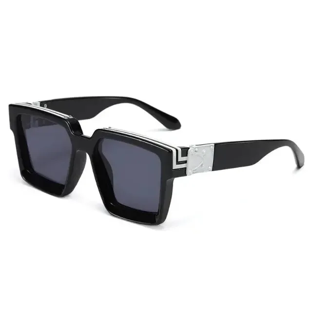 Fashionable oversized square sunglasses for daring men