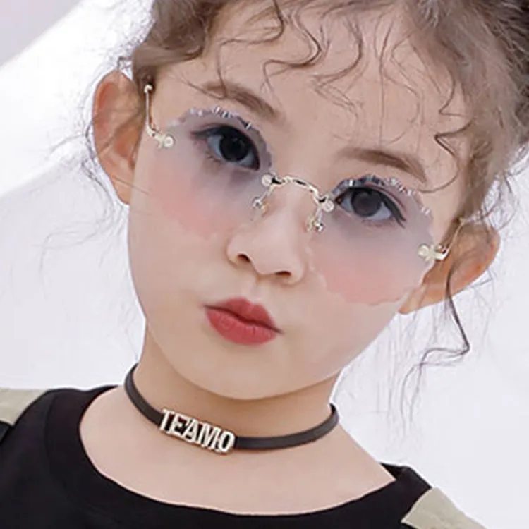 Flower Round Pink & Blue Dual Shade Sun Glasses 9207