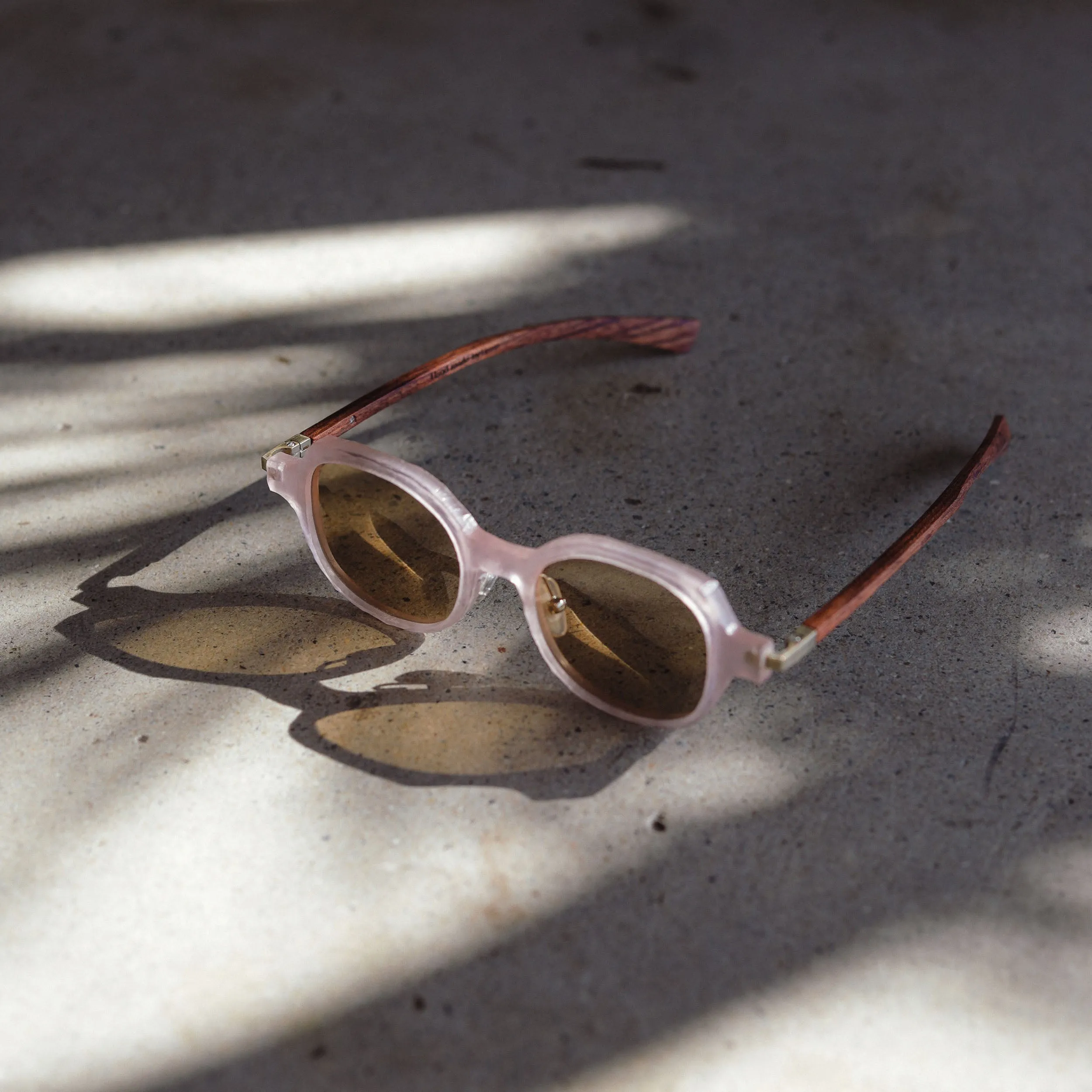 FRANKIE SUNGLASSES