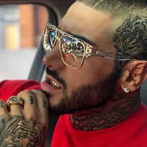 Glamorous fashion luxury square classic sunglasses for men.