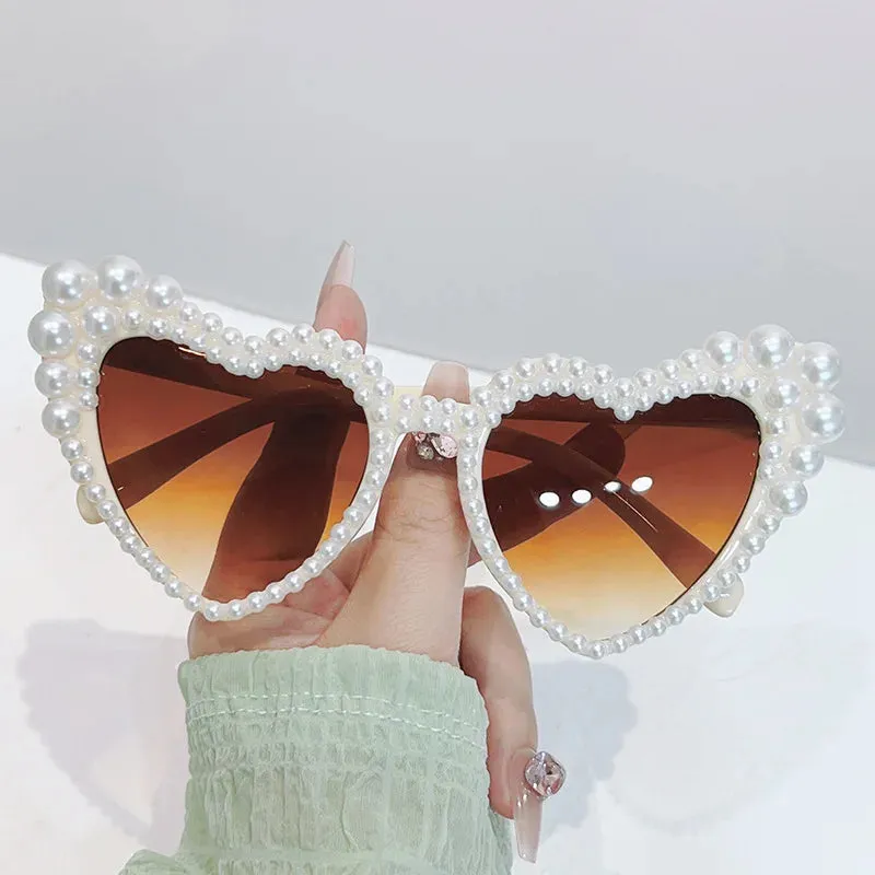 Heart-Shaped Pearl Sunglasses - Just Married Bridesmaid Gift