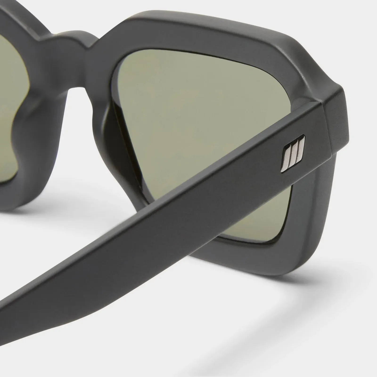 IMPOSSIBLE SUNGLASSES - MATTE BLACK