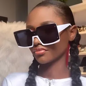 Luxury Shades For Women White Square Sunglasses  Designer Inspired Semi Rimless Sun Glasses Shopping Street Fashion Eyewear
