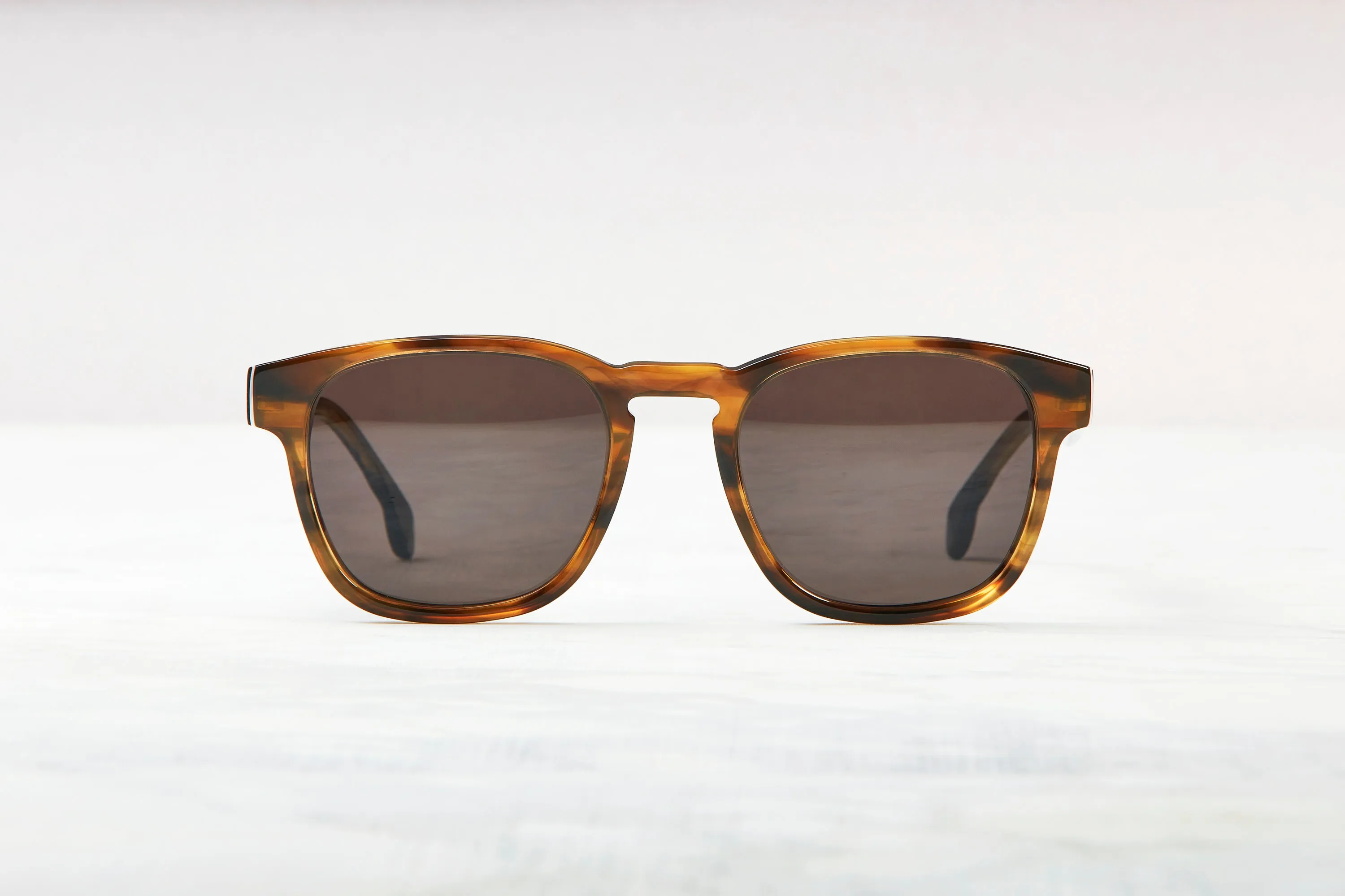 Marseille - Polarised Brown Shells