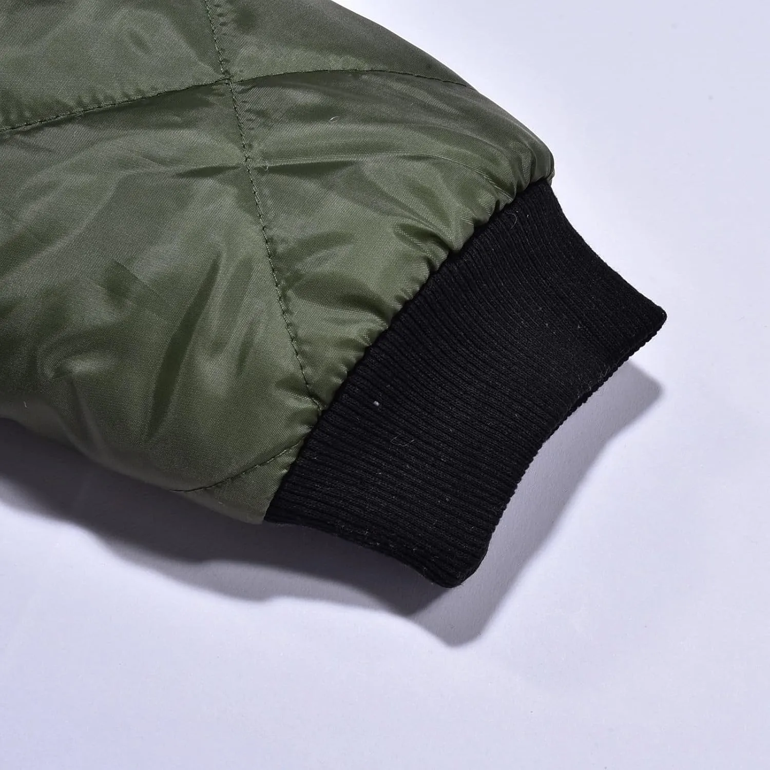 Mens Lightweight Puffer Jacket Insulated Water Resistant Outdoor Winter Down Jacket for Men