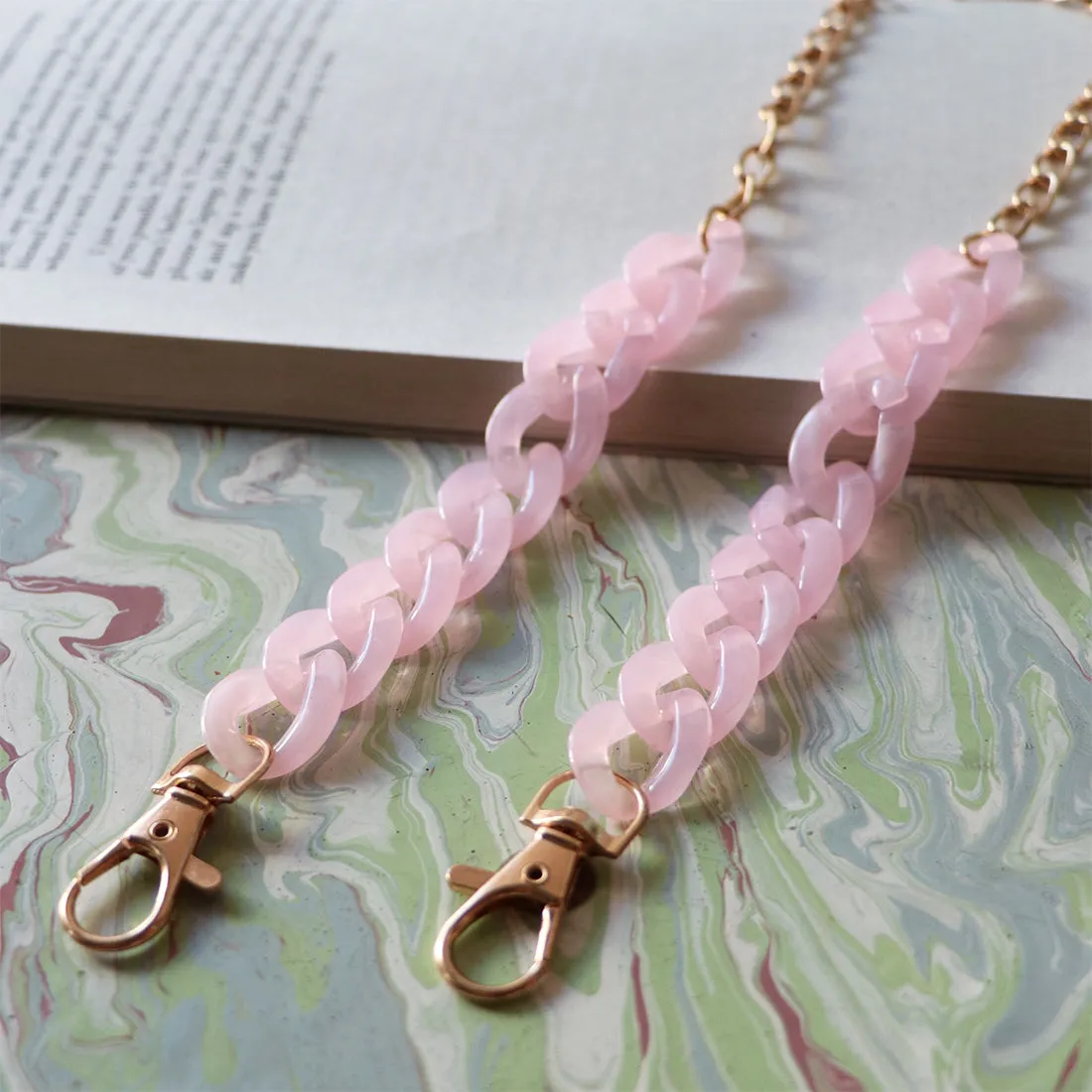 METALLIC GOLD-TONED CHAIN-LINK MARBLE PINK ACRYLIC MASK CHAIN OR SUNGLASS CHAIN