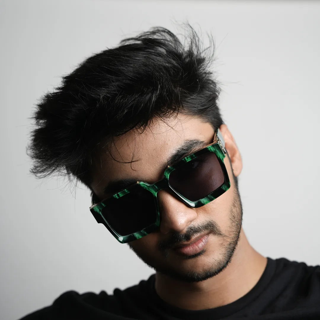 Monkstory Millionaire Unisex Wayfarer Sunglasses - Green Master