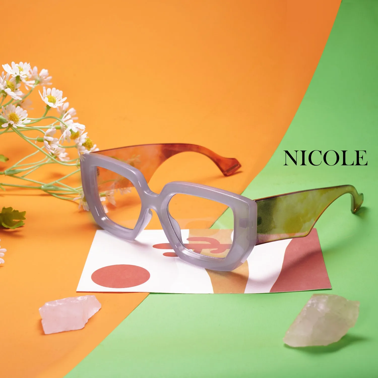 NICOLE