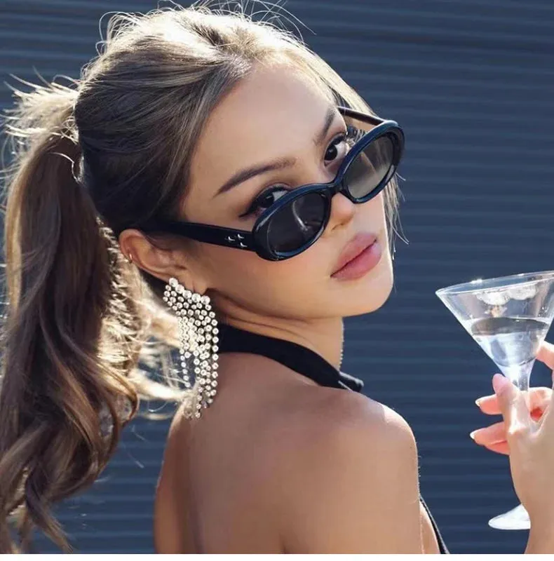 Nora Vintage Oval Sunglasses for Women