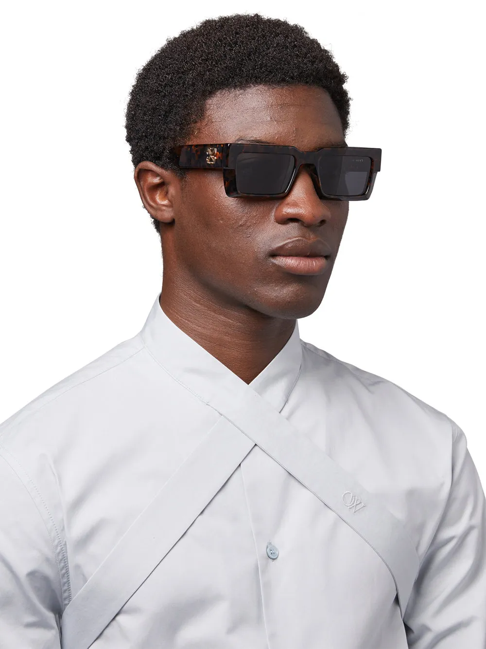 Off-White Moberly OERI114