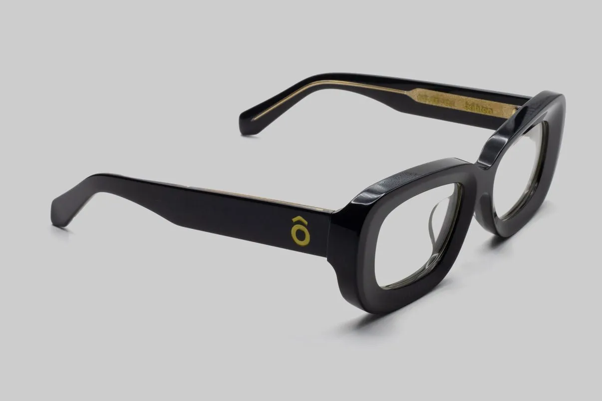 Oju Black
