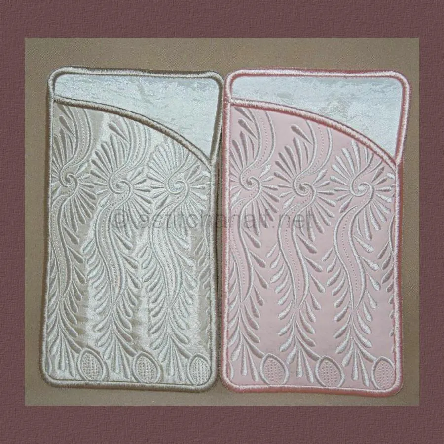 Peacock Lace Eyeglass Case