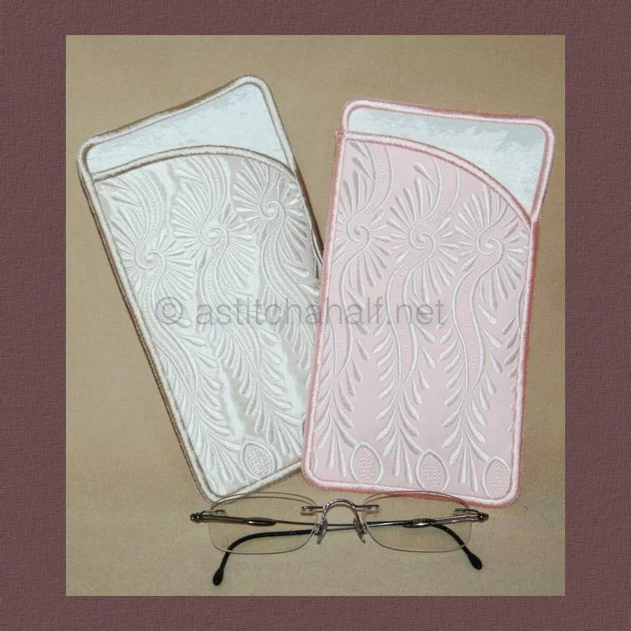 Peacock Lace Eyeglass Case