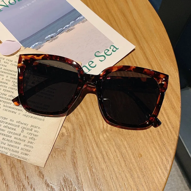 Plain Square Ins round Face Beige Female Street Shot Sunglasses