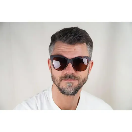 Polarized Adult Wayfarer Sunglasses - Black