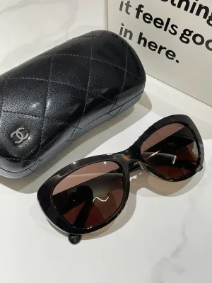 Preloved Chanel Sunglasses Style #13129 Black