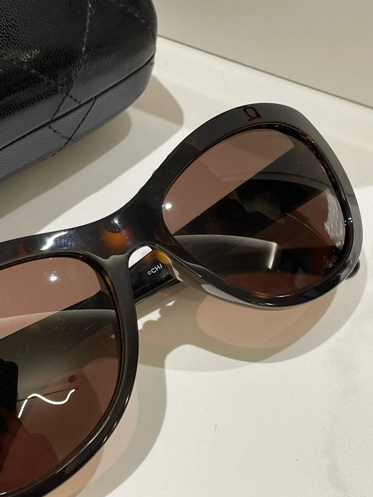 Preloved Chanel Sunglasses Style #13129 Black