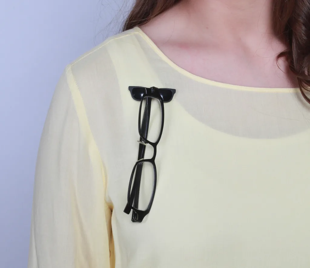 ReadeREST Shades