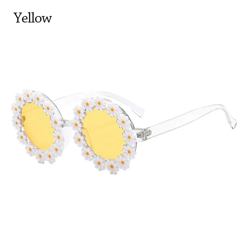 Retro Daisy Sunglasses for Women Flower Round Frame Sun Glasses Fashion Novel Disco Festival Party Shades for Adults Eyewear
