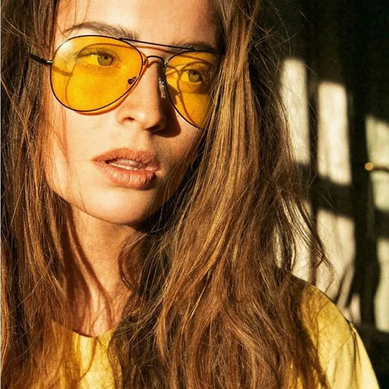 Retro Large Metal Aviator Sunglasses With Yellow Driving Lens 9461