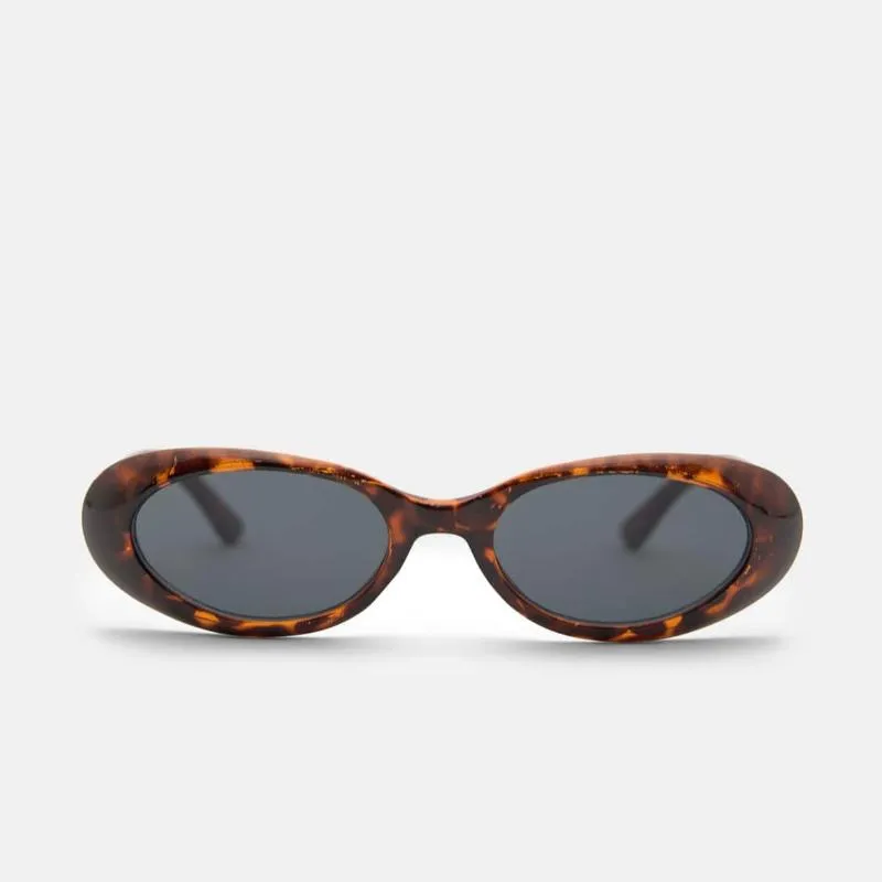 Retro Oval Sunglasses - 90s Vintage Style with UV400 Protection