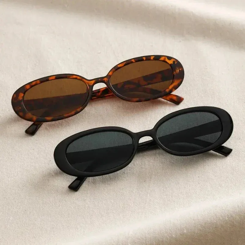 Retro Oval Sunglasses - 90s Vintage Style with UV400 Protection