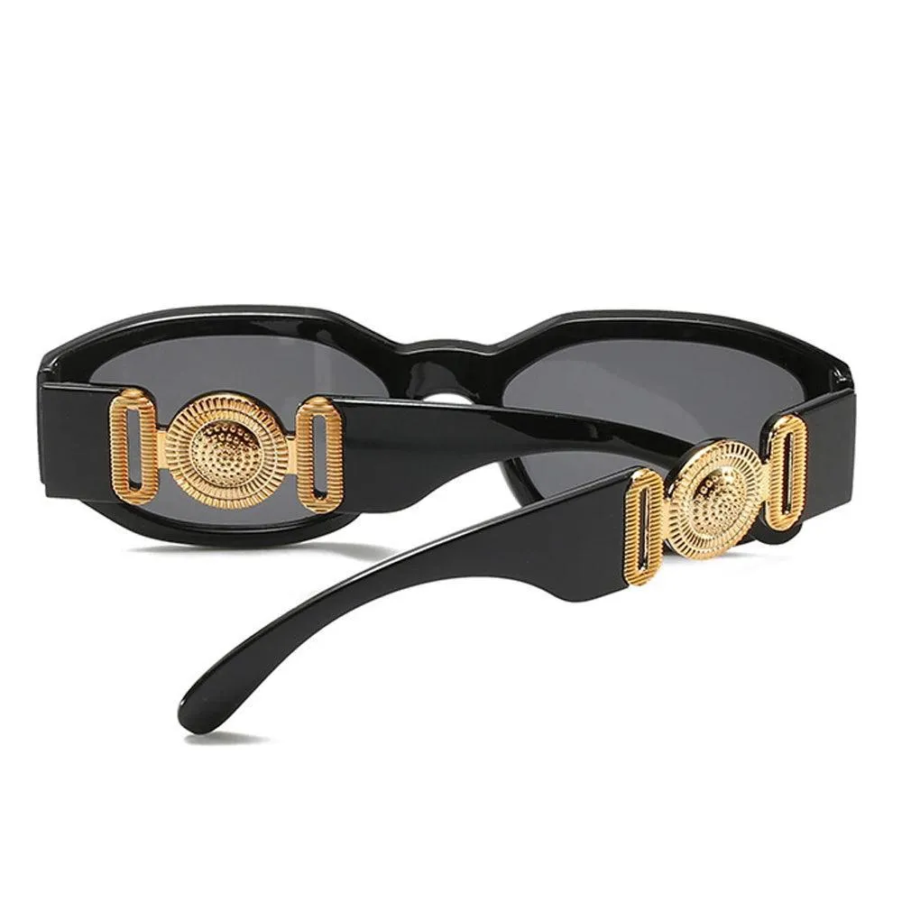 Retro Rectangle Sunglasses – Classic Rectangle Design, Gradient UV400 Lenses, Durable Plastic Frame, Comfortable Fit for Both Men and Women.
