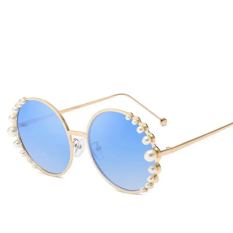 Round Frame Pearl Sunglasses with UV400 Protection and Metal Frame