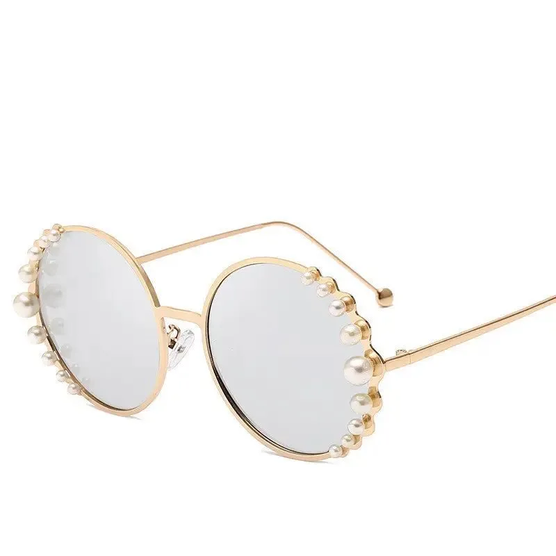 Round Frame Pearl Sunglasses with UV400 Protection and Metal Frame