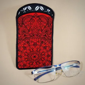 Spectacular Oasis Eyeglasses Case