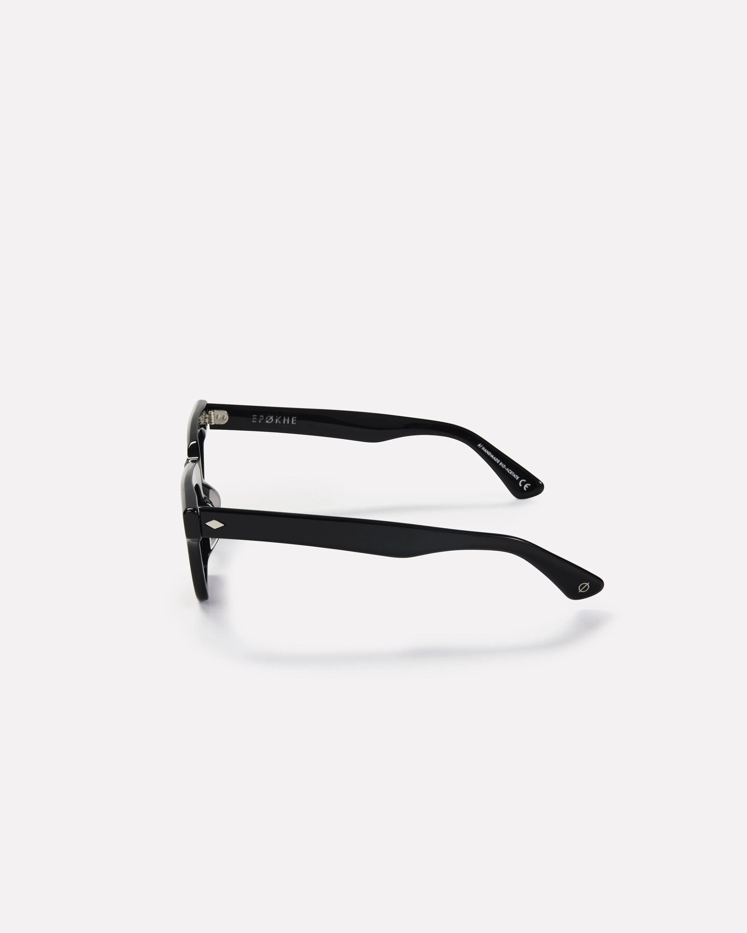 Stereo - Black Polished / Black