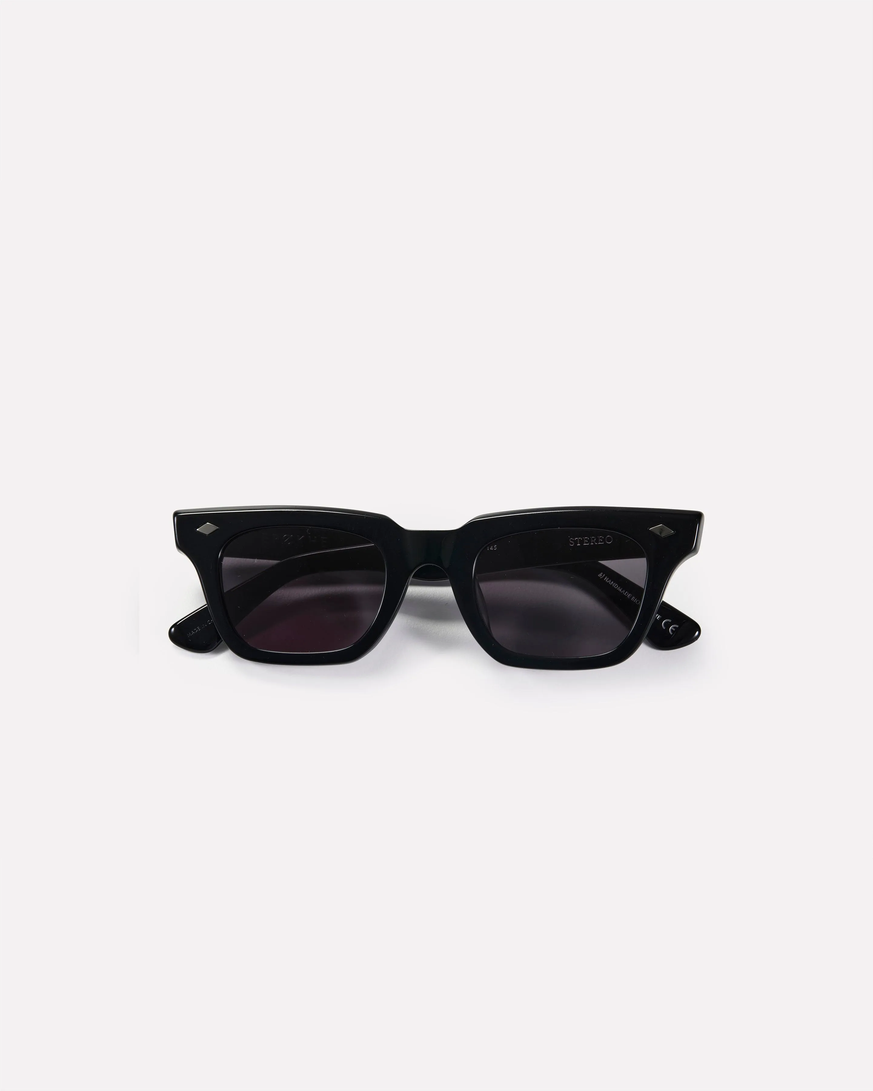 Stereo - Black Polished / Black