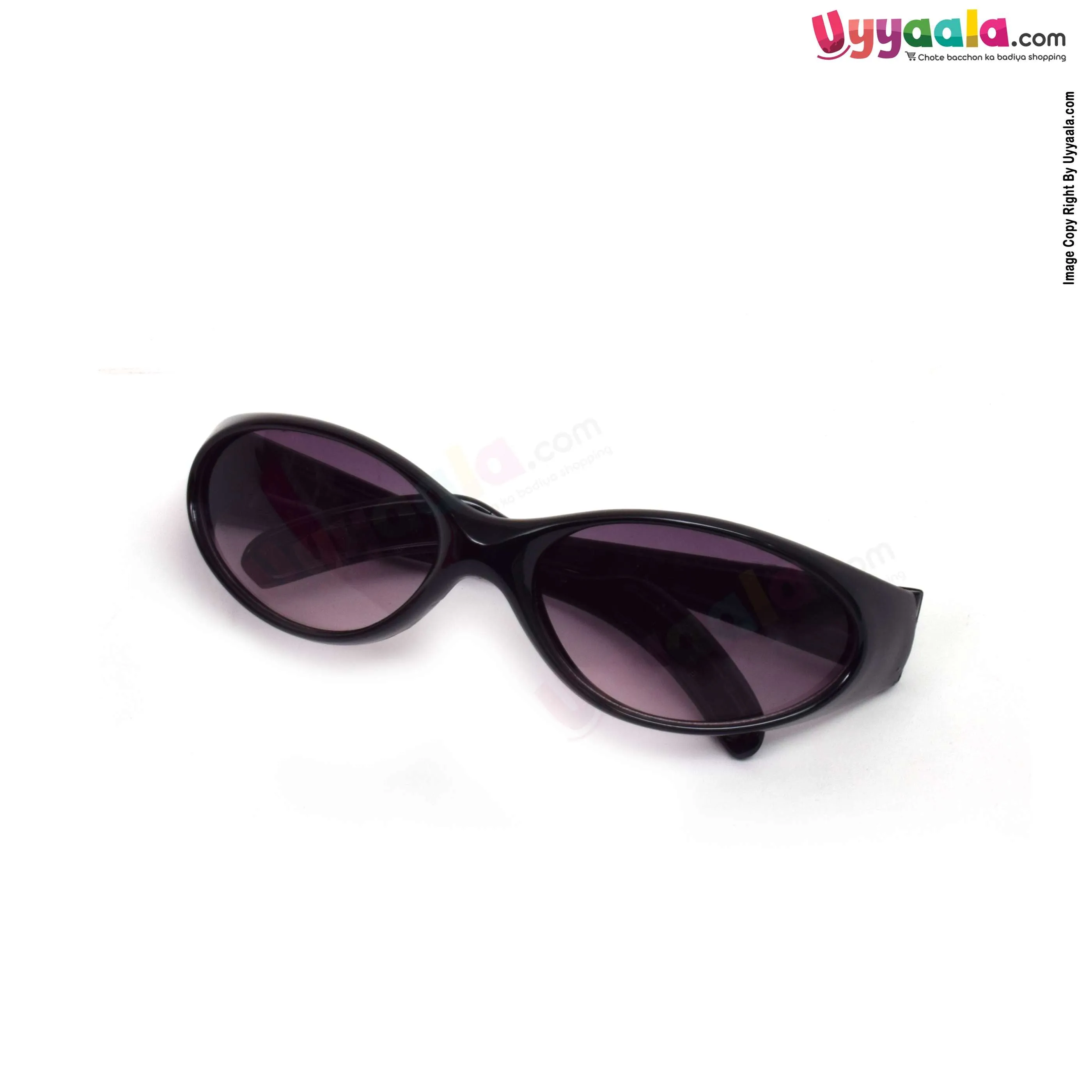 Stylish cat-eye sports sunglasses for kids - black, 1 - 8 years