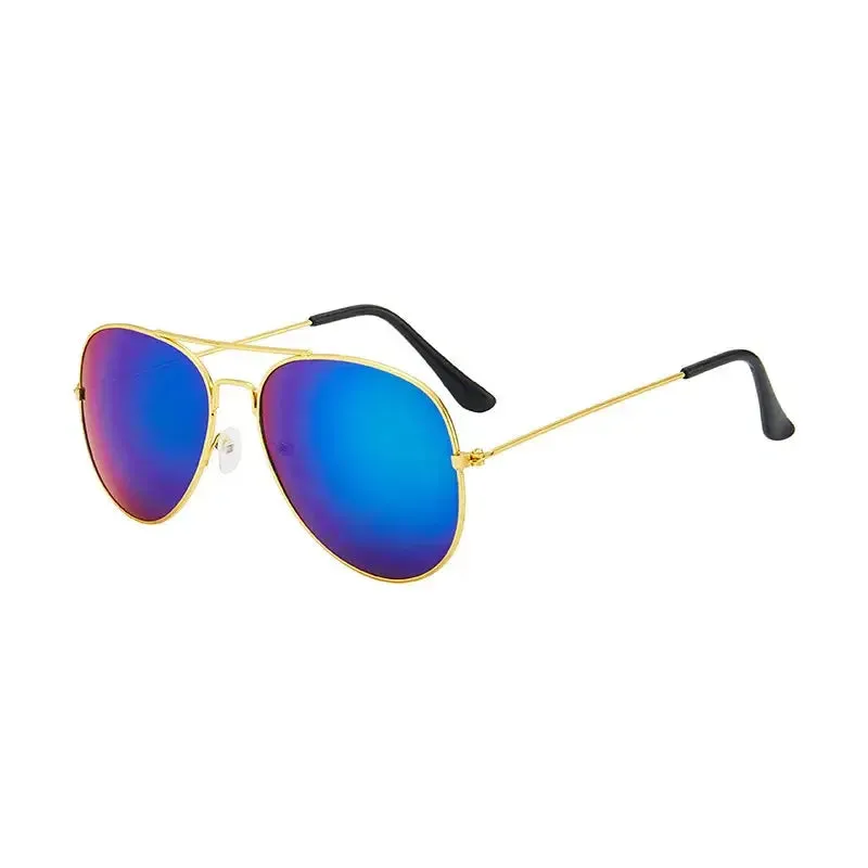 Summer Unisex Classic Pilot Sunglasses Designer Men Women Gradient Style Vintage Outdoor Driving Sun Glasses for Female Male