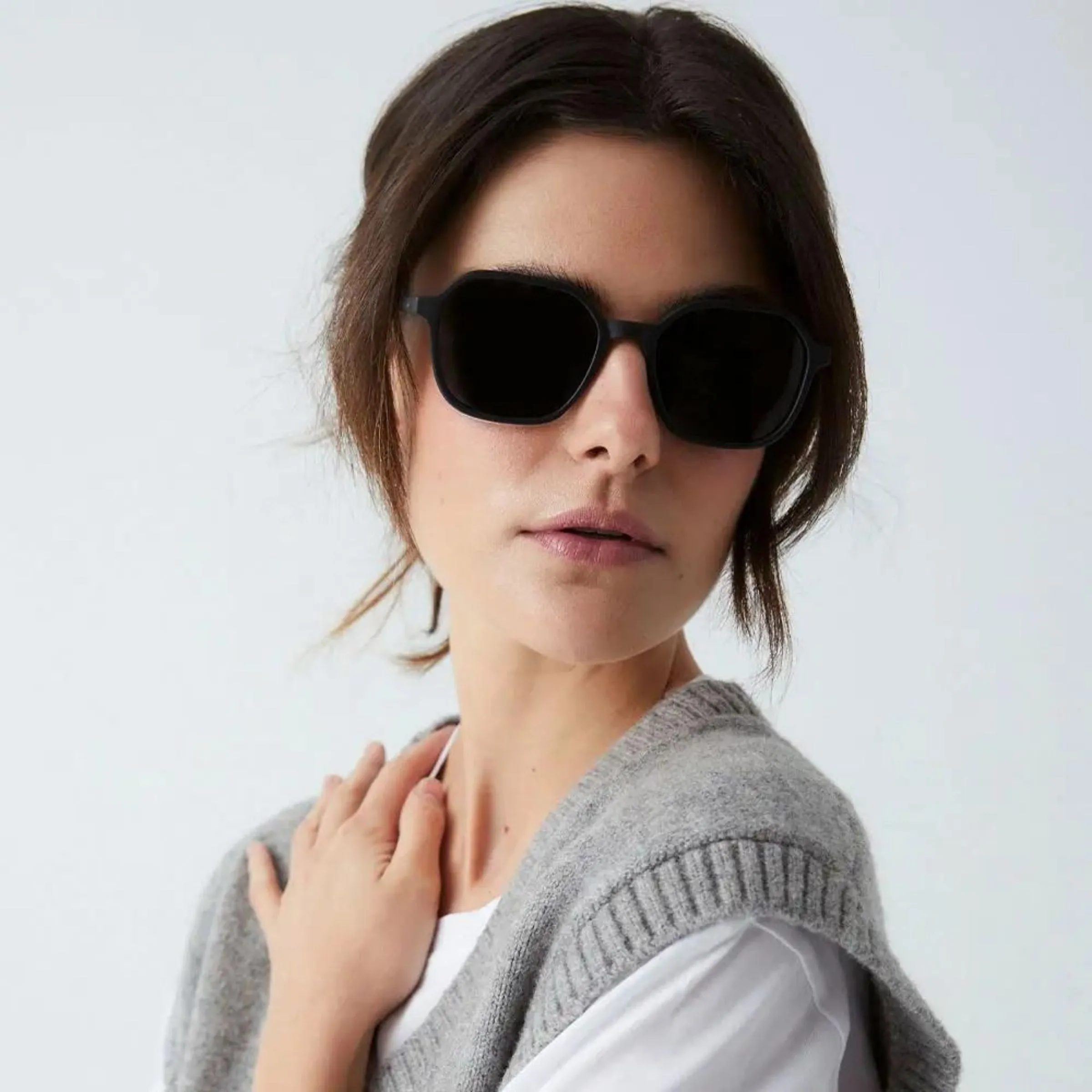 Sunglasses Valle Recycled Plastic Black | Parafina