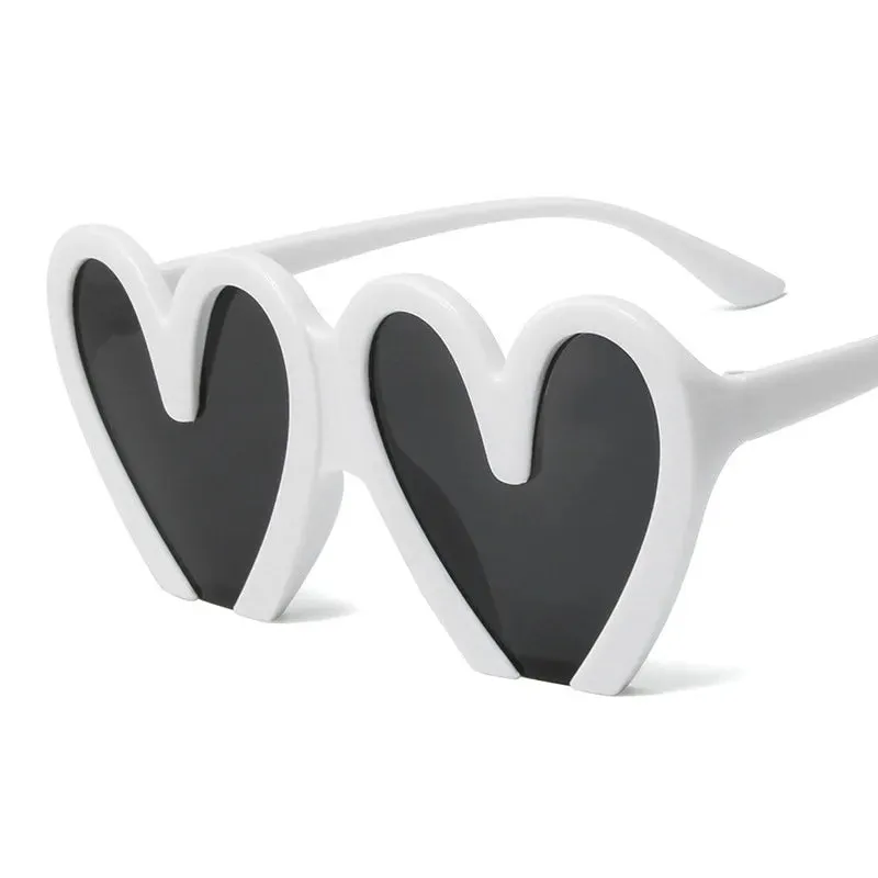 Trendy Heart Punk Retro Sunglasses