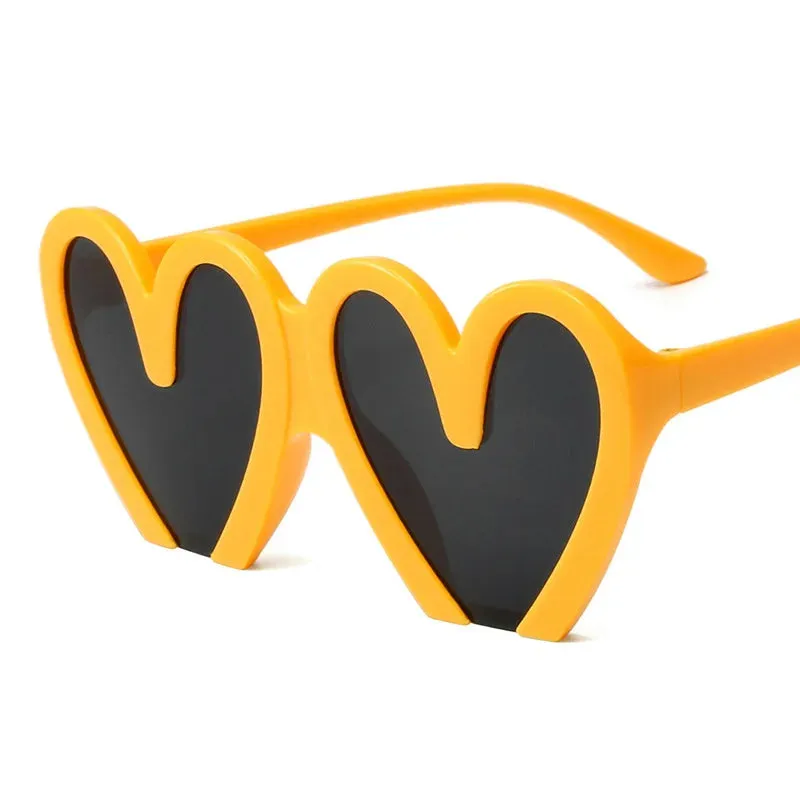 Trendy Heart Punk Retro Sunglasses